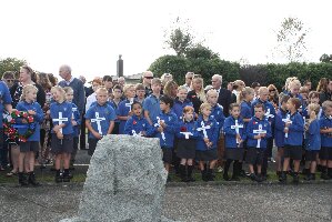 School children with crosses